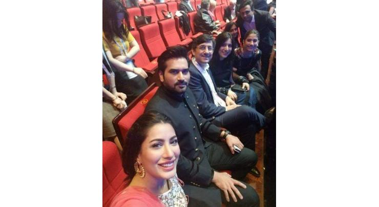 Humayun Saeed shares pictures from SCO film fest closing ceremony