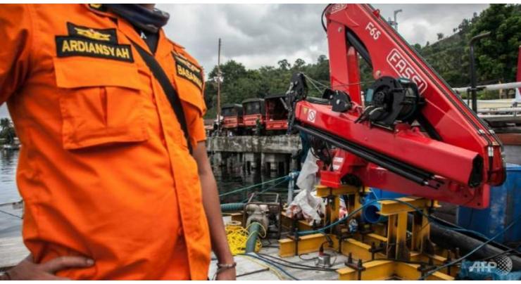 Sonar deployed in hunt for Indonesia ferry disaster victims
