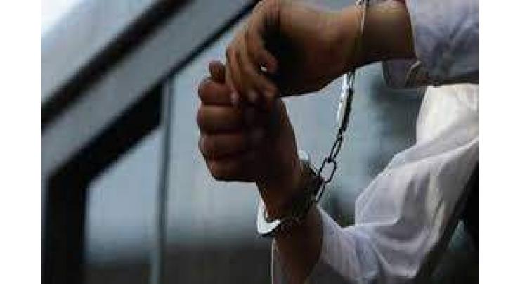 Five gangsters arrested in Faisalabad 
