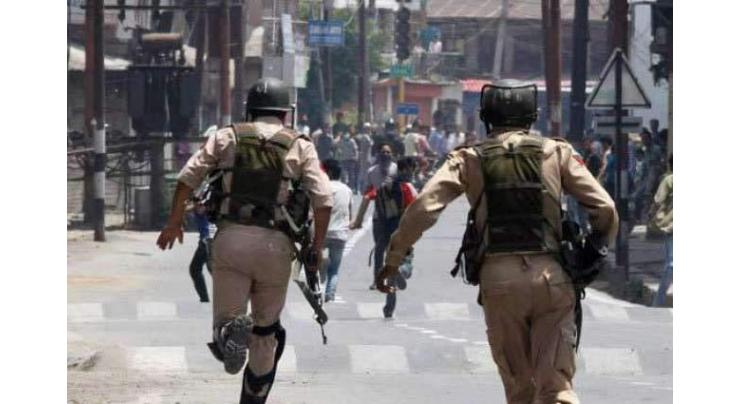 Indian troops martyr two Kashmiri youth in Kulgam
