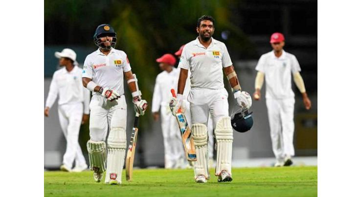 Sri Lanka closing in on victory over Windies
