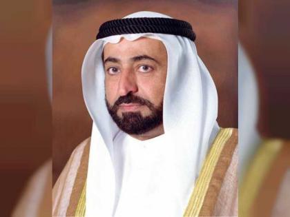 حاكم الشارقة يهنئ أمير الكويت بنجاح العملية الجراحية لـ&quot; ناصر الصباح&quot;