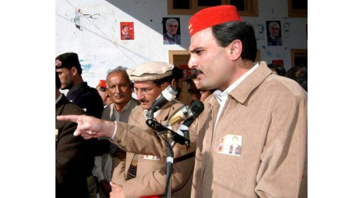 Provincial President of Awami National Party (ANP) Ameer Haider Khan Hoti rally in Khar on Tuesday
