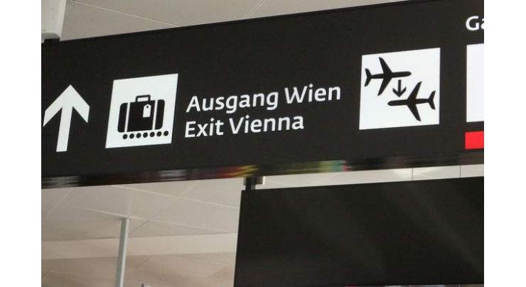 Tourist brings unexploded WW2 shell to Vienna airport
