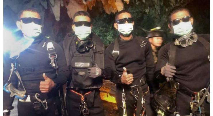 Thai boys were passed "sleeping" through cave: rescue diver
