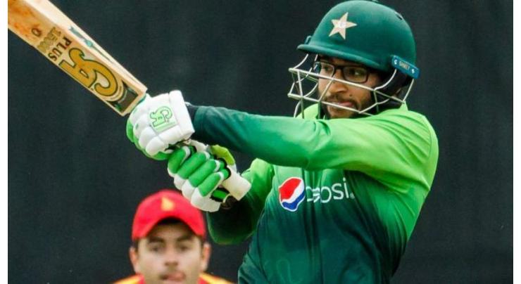 Imam and Khan propel Pakistan to crushing victory over Zimbabwe

