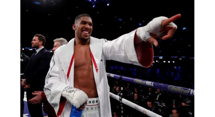Joshua to defend heavyweight titles against Povetkin
