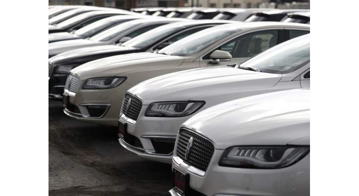 Strong auto sales boosts US retail spending in June
