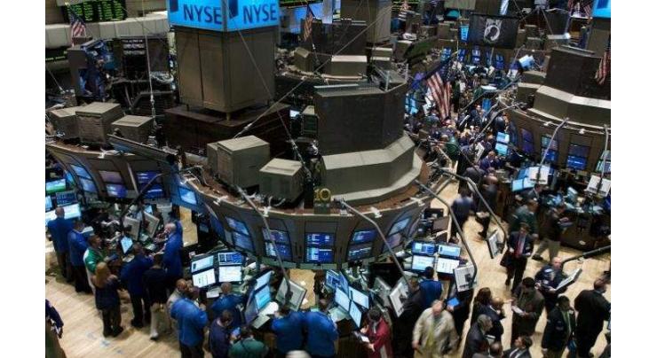 US stocks dip as big earnings week kicks off
