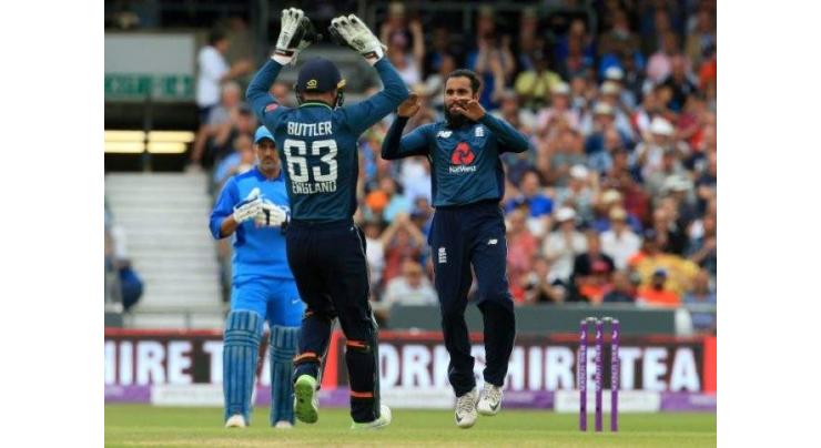 Willey and Rashid strike as England hold India to 256-8 in 3rd ODI

