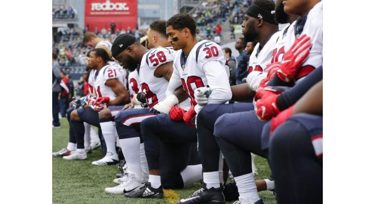 Trump tweets NFL anthem protesters shouldn't be paid
