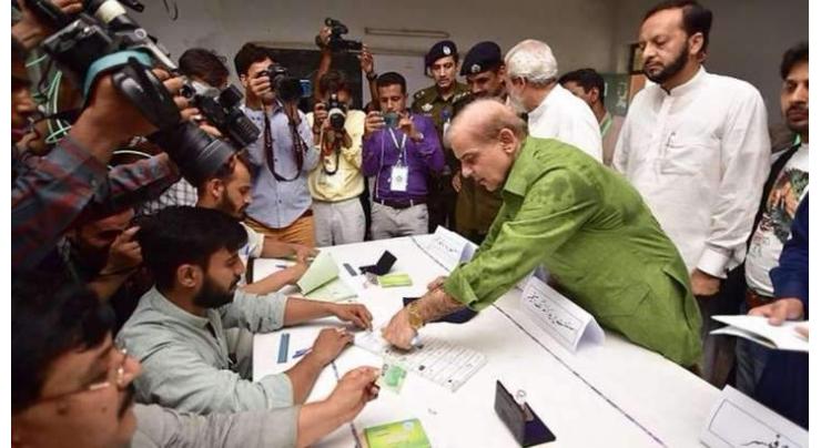 Prominent personalities cast vote in their constituencies
