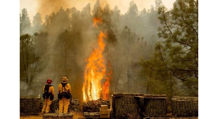 California wildfire toll rises to 6
