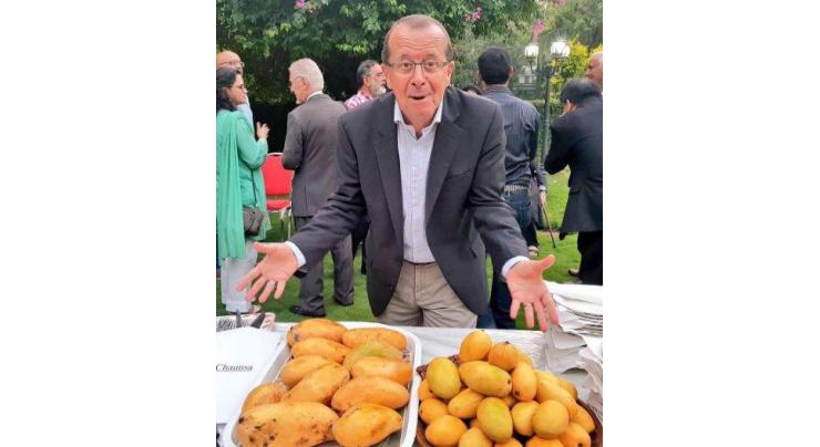 German ambassador attends Mango party, loves ‘Anwar Rathore’