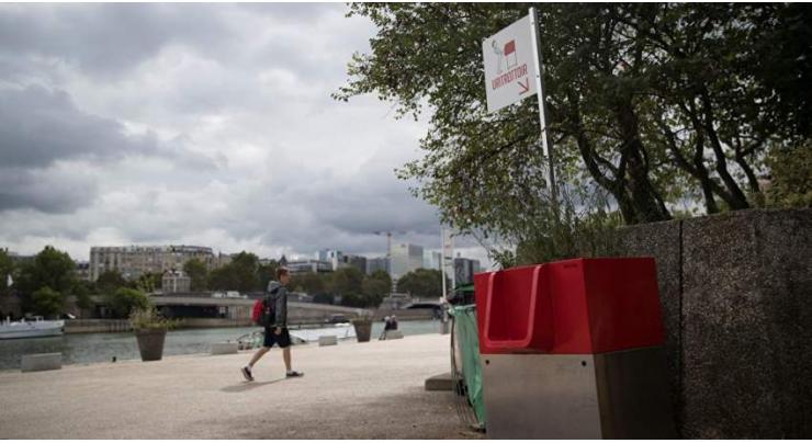 In Paris, eco-friendly urinals spark sniggers and seething
