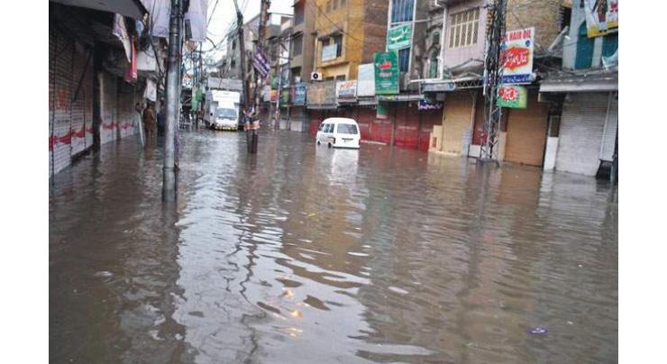 Heavy rain turns most city roads into pools in Multan
