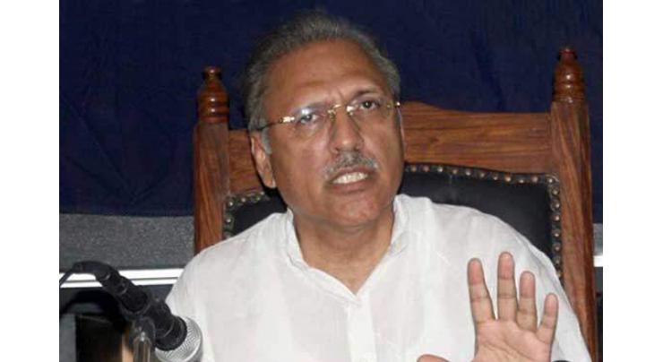 Imran Khan gives assent to Dr Arif Alvi as PTI nominee for President
