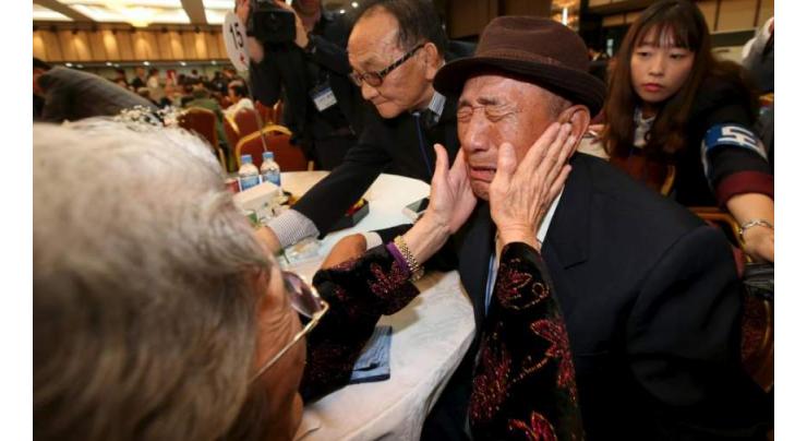S. Koreans meet relatives in North after decades apart
