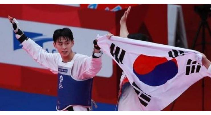 S. Korea picks up 3 gold medals in fencing, taekwondo
