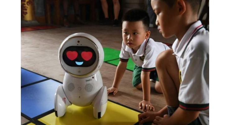 Robot teachers invade Chinese kindergartens
