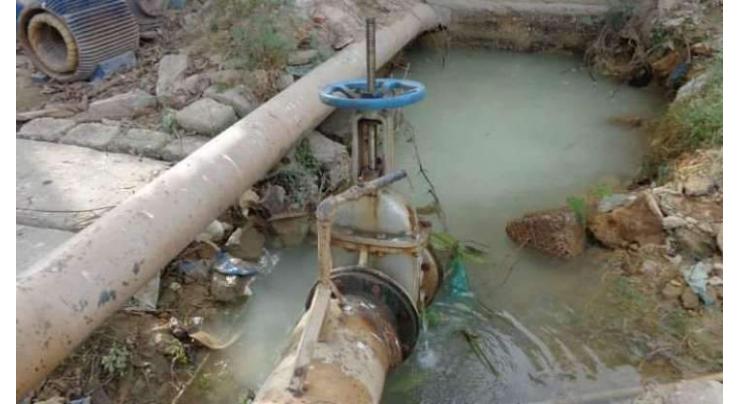 AC Fiaz Ali cut off several illegal water supply connections in Loralai
