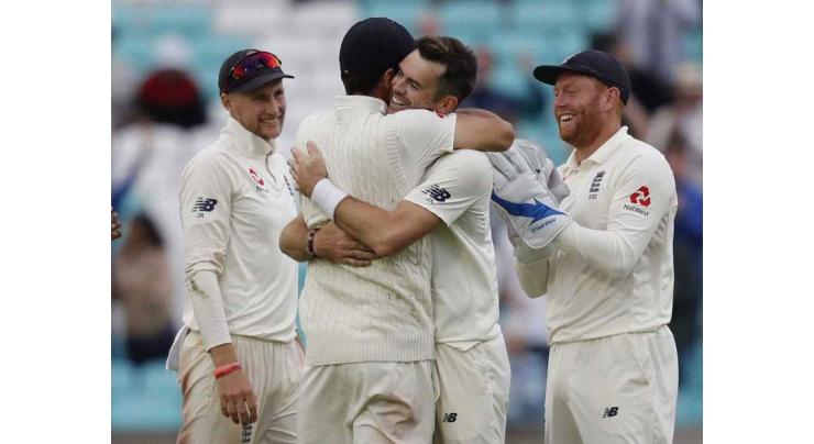 England beat India by 118 runs to win fifth Test
