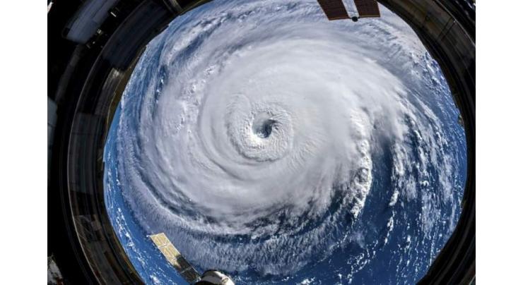 US readies for 'big one" as Hurricane Florence approaches Carolinas

