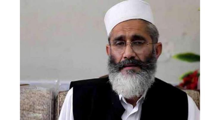 Sirajul Haq supported govt decision for building dams in country
