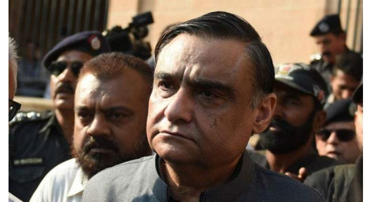 Dr Asim says he will donate in dams fund more than his capacity