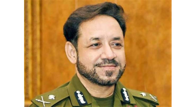 IGP Sindh praises SSP South, his team for arresting accused of bank robbery
