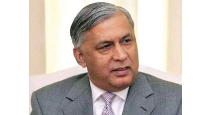 CPEC provides important new trade route between China and the Gulf: Shaukat Aziz
