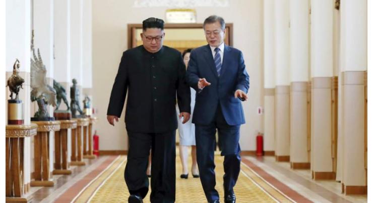 South Koreans show excitement, wariness at summit result
