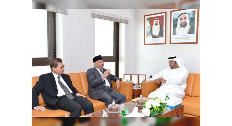 Abu Dhabi, Indonesia discuss relations