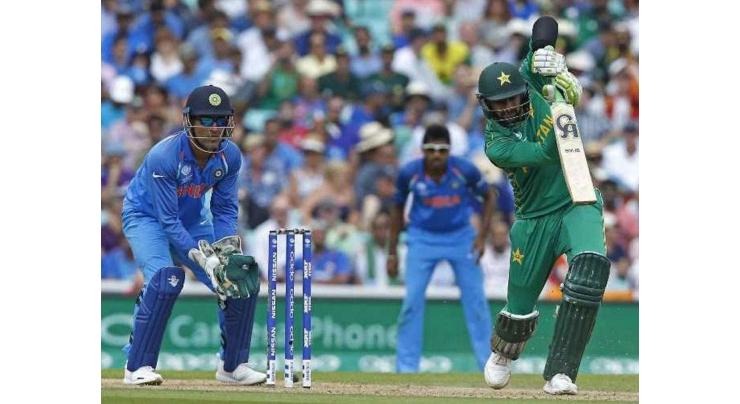 Cricket: Pakistan bat against India in Asia Cup match
