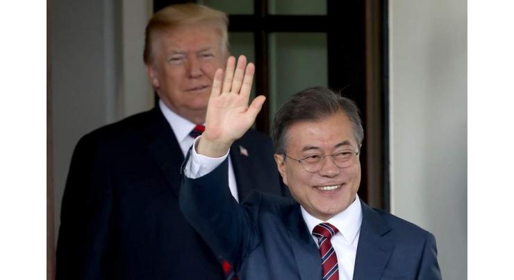 S.Korean Leader Says Plans to Discuss With Trump Possibility of End to Korea War This Year