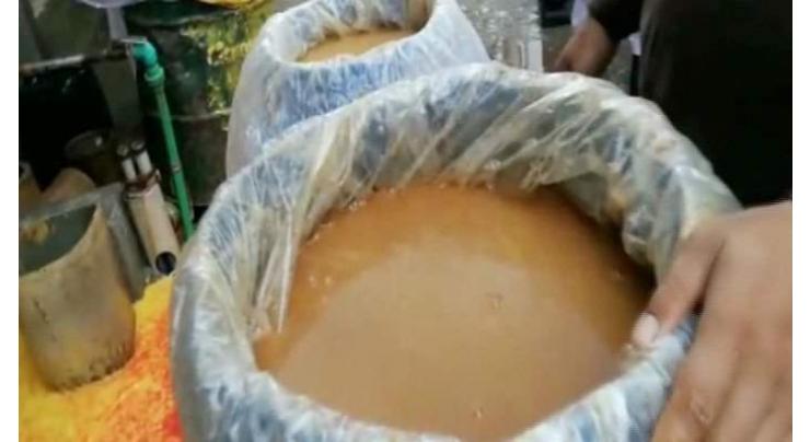 Factory sealed; 300,000 packets of substandard juices supply bid foiled in Multan
