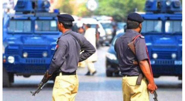 Suspected drug peddlers arrested: Charas, arms, cell phones recovered in Karachi
