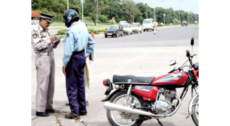 Islamabad Traffic Police's campaign underway to make road users more responsible
