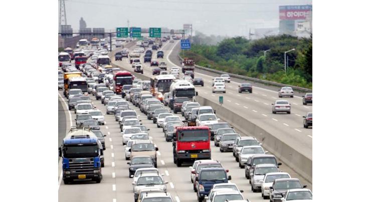 Seoul-bound traffic jammed as S. Koreans return after Chuseok
