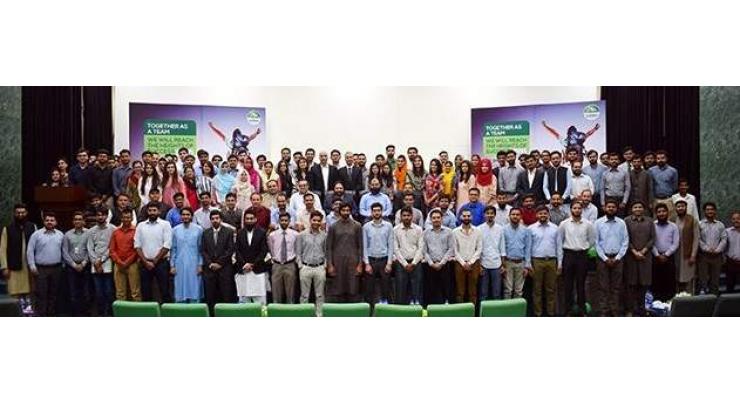PTCL inducts top 100 graduates under Summit Program 2018
