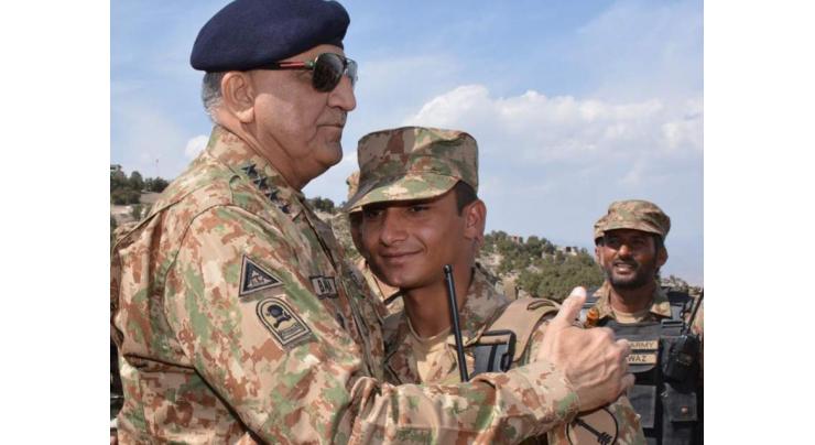 COAS visits NWD, gets briefing on security situation, border management
