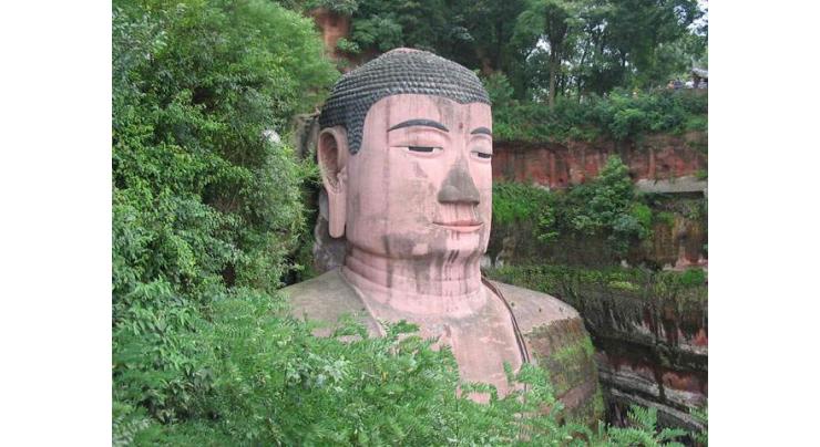 Giant Buddha of Leshan to undergo "physical examination"
