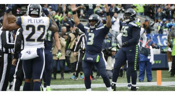 Gurley scores three TDs as Rams edge Seattle to go 5-0
