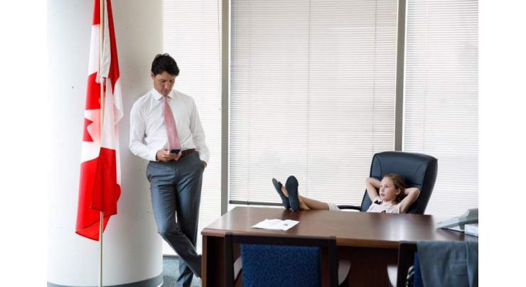 Justin Trudeau wins over hearts by giving his chair to daughter