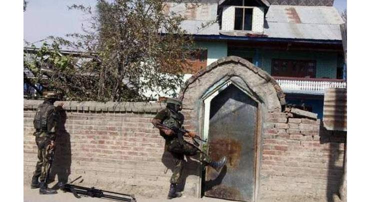 Clashes in Shopian after Indian forces launch operation
