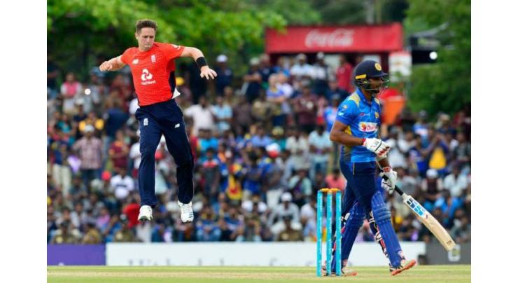 England win rain-hit ODI against Sri Lanka
