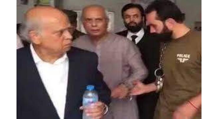 Dr Mujahid production in handcuffs: Chief Justice of Pakistan accepts NAB DG apology
