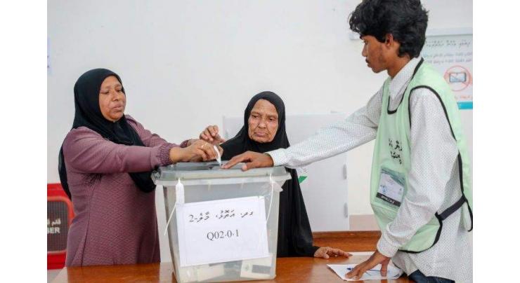 Maldives leader blames defeat on 'disappearing ink'
