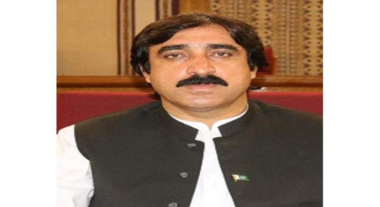 Minister takes notice of reduced water supply in Quetta

