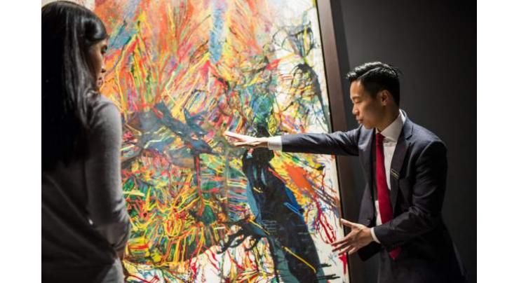 Chinese artist's paintings draw attention in New York
